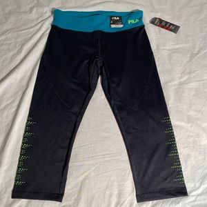 NWT Fila Cropped Performance Leggings with Pocket Size Medium